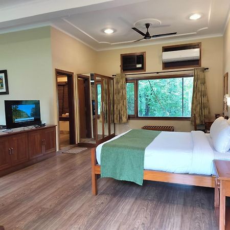 Bel-La Monde Hotel "Riverside" - Jim Corbett Garjia Zewnętrze zdjęcie