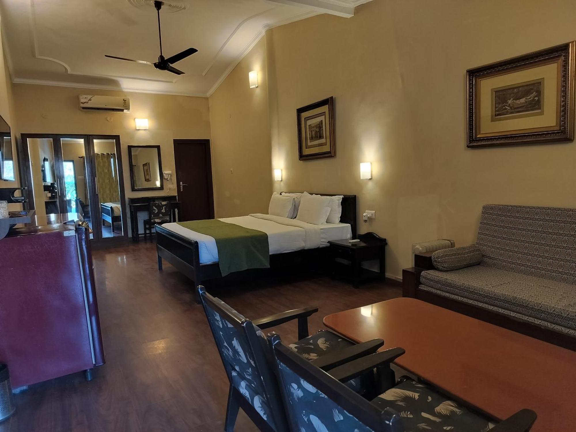 Bel-La Monde Hotel "Riverside" - Jim Corbett Garjia Zewnętrze zdjęcie