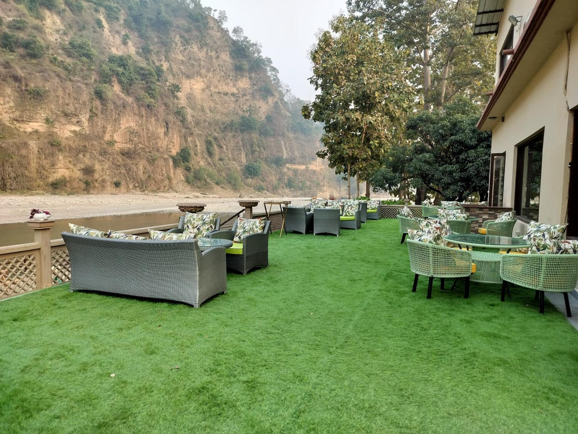 Bel-La Monde Hotel "Riverside" - Jim Corbett Garjia Zewnętrze zdjęcie