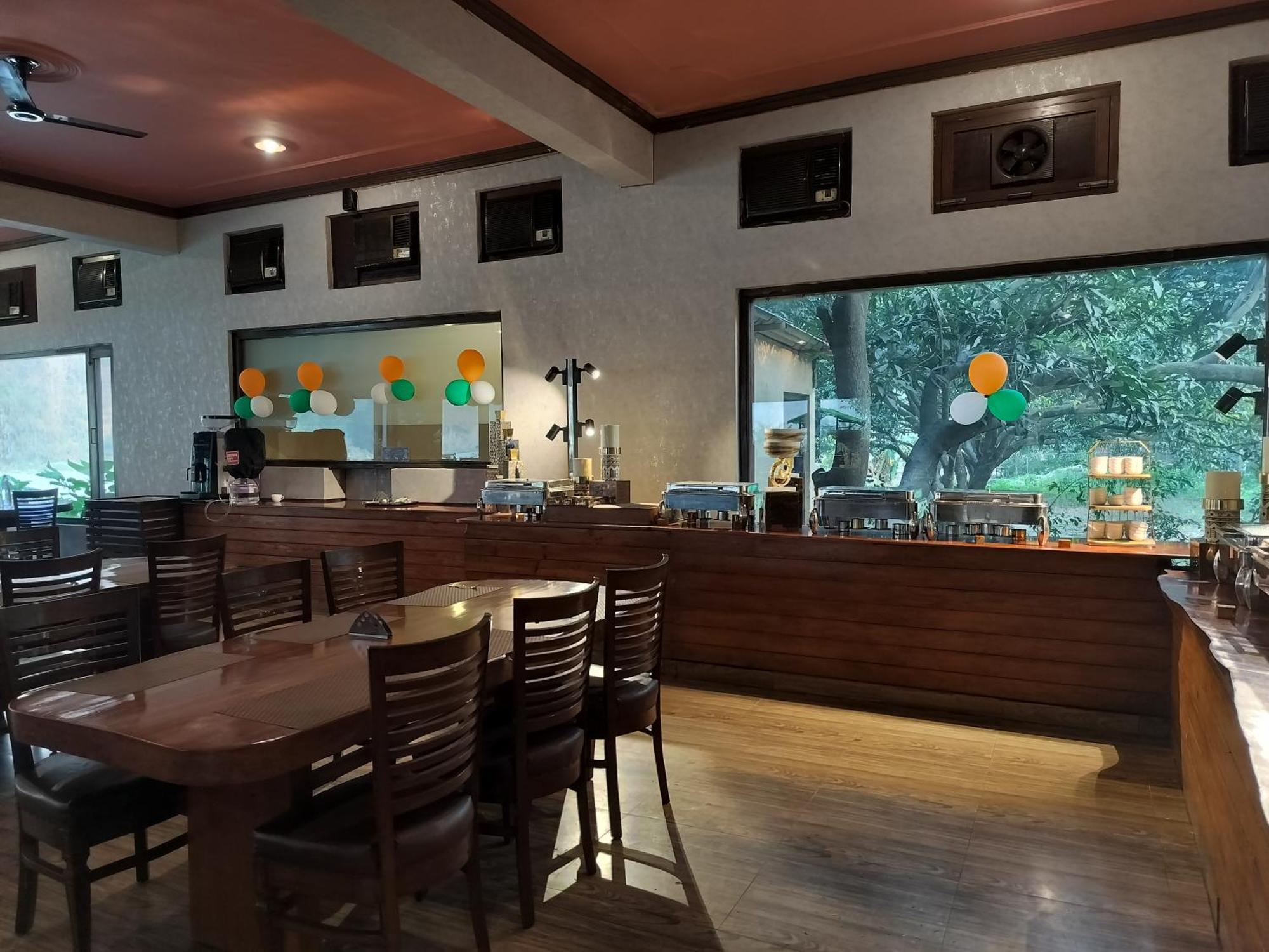 Bel-La Monde Hotel "Riverside" - Jim Corbett Garjia Zewnętrze zdjęcie